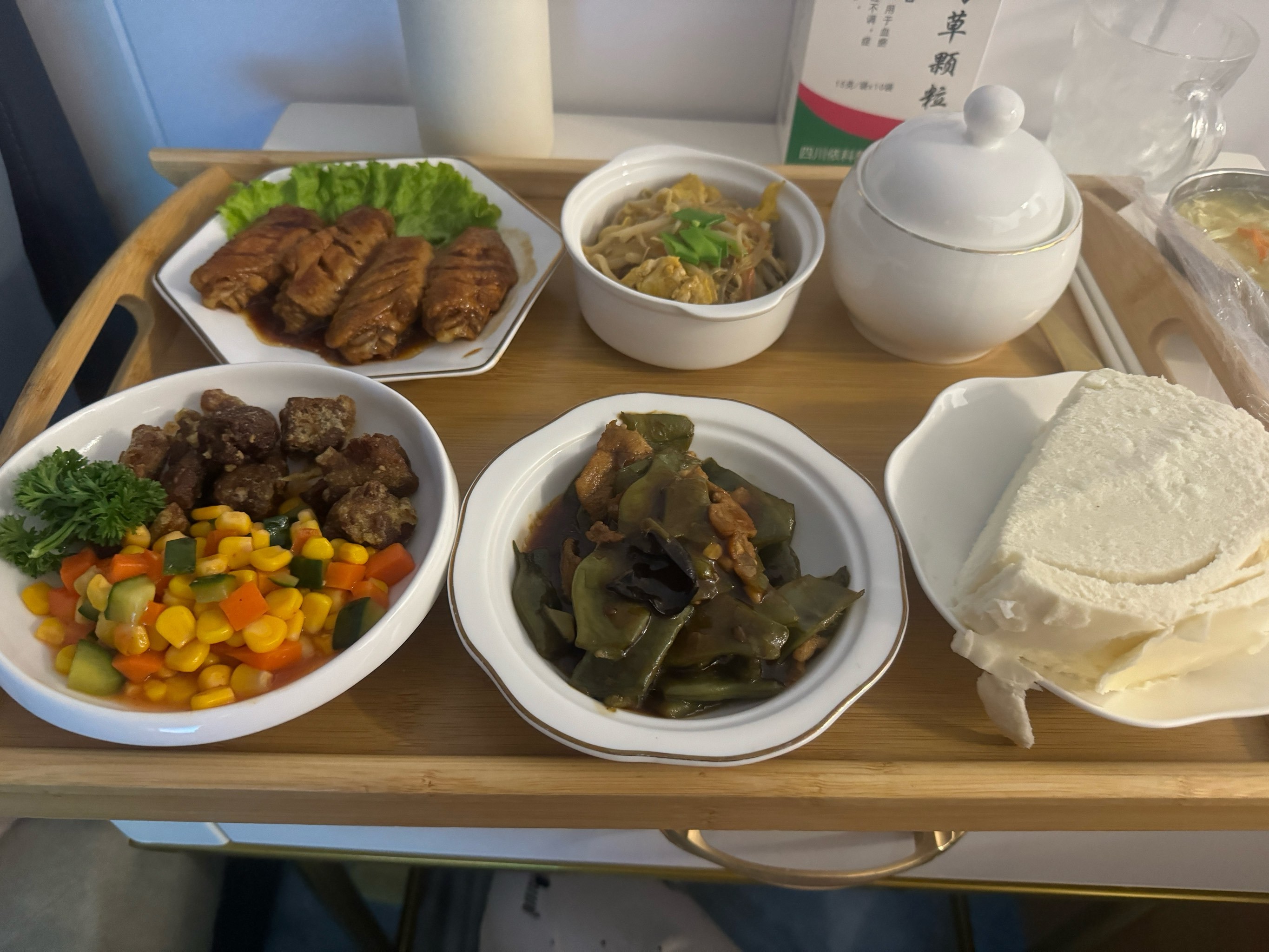 包含北京大学口腔医院代问诊加陪诊挂号住院餐食、生活用品协助准备，养病更舒心的词条