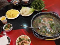 -镇雄酸汤猪脚(钻石广场分店)