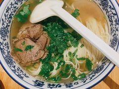 -嘻小北·兰州清汤牛肉面(太平洋森活天地店)
