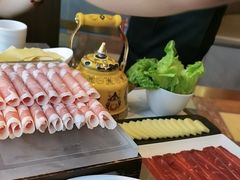 -前门·鲜肉火锅(长风店)