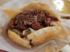 -闫家驴肉老店(华电一校店)