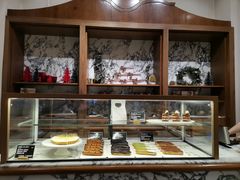 面包甜点陈列柜-WHEAT&BAKER-麥(凯德来福士店)