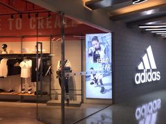 -adidas(正佳广场店)