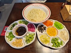 老北京炸酱面-方砖厂69号炸酱面·烤鸭(前门鲜鱼口店)