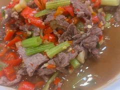 带汁小炒鲜牛肉-笨罗卜浏阳菜馆(龙华鹏润达店)