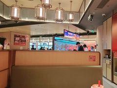 -海底捞火锅(宝龙广场夜宵主题店)