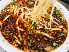 -牛一嘴·兰州牛肉面·大盘鸡(财富中心店)