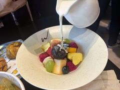 -W COLLECTIVE  DESSERT SHOP