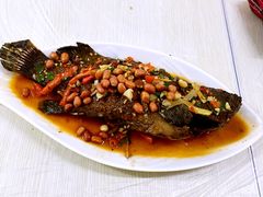 -覃记海鲜美食餐厅