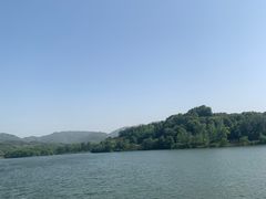 -金孔雀温泉旅游度假村