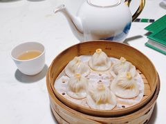 蟹粉小笼包-绿波廊(豫园店)