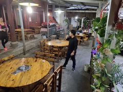 大堂-又见炊烟．纳西小院云南菜