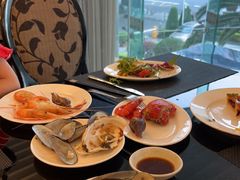 -圣丰索菲特·2 On 988 Café 自助餐厅
