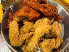 双拼炸鸡半半-BHC炸鸡(明洞总店)