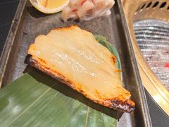 -山川小町·极番烧肉(新地假日广场店)
