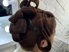 -金夫人化妆摄影职业培训学校