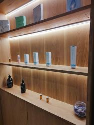 -摩睫+皮肤管理·科学美容中心