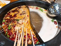 -川麻婆泥锅涮肚·串串火锅(物资学院店)