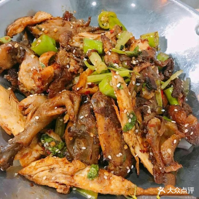 恩施土家菜(东湖店)干锅手撕鸡图片