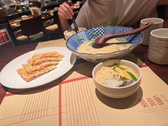 -荣家黄鱼面(前滩太古里店)