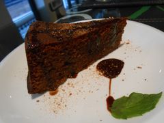 巧克力杏仁卡普里蛋糕-EATALIA意塔利意式餐厅(鼓楼店)