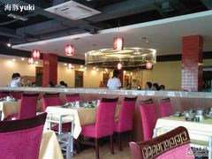 大堂-羊家胡同·龙虾烧烤火锅(龙汇路店)