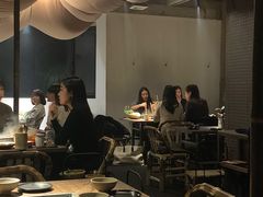 大堂-毛辣果·酸