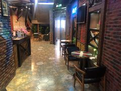 -奥力健身瑜伽普拉提馆(红宝路店)