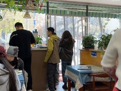 -芳芳餐厅(白沙路店)