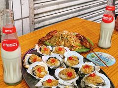 -蚝哥花姐湛江烤生蚝(美丽湾市场店)