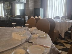 -品悦酒店(三林古镇店)