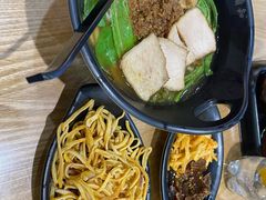 -桂在香知桂林米粉(红博中央公园店)