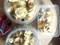 蛋黄鲜肉大馄饨-真真鲜馄饨店(启蒙路店)