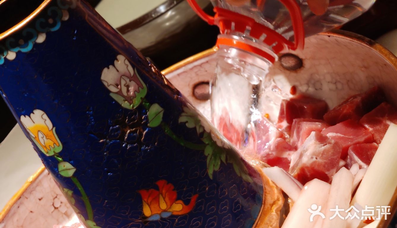 北京探店|酒色财气～义公子冰煮羊