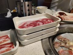 -佰烧海鲜烤肉火锅自助(世茂国际广场店)
