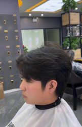 -藤野造型烫染·漂发