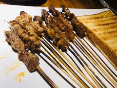 内蒙古羔羊肉串-平娃三宝烧烤·面食(富丰桥店)