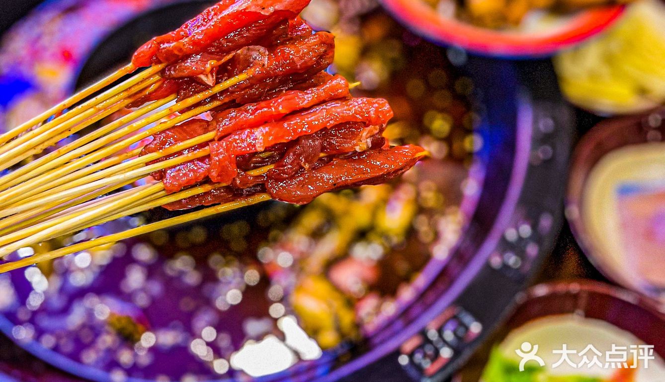 武汉首家自助美蛙鱼头💯 无限吃太爽了吧～