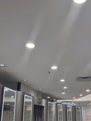 -八佰伴8008星级形象店