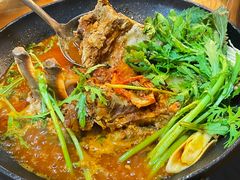 -喇喇排骨火锅·传统韩式脊骨汤(望京西园总店)