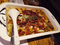 -江湖情酸菜鱼(万菱汇店)