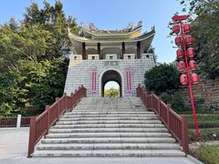 -东山风动石景区