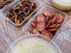 -蓝精灵饺子店