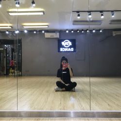 点击看大图 -STAR舞蹈工作室