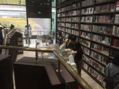 -钟书阁(群光广场店)