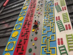 -极限PLAY运动娱乐新世界·团建派对潮玩休闲馆·室内蹦极高空游乐园