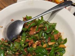 -爱碗亭·鲜炒湖南菜(壹城中心店)