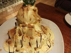 焦糖坚果吐司金字塔-卡朋厨房(289艺术园区店)