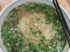 -西部马华清真兰州牛肉面·烧烤夜市(三里河店)