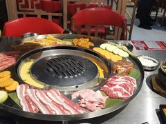 -哈哈碳都·牛肋条无限自助烤肉(台江万达店)